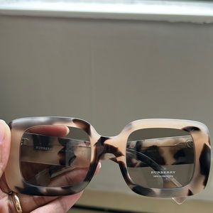 Burberry sunglasses